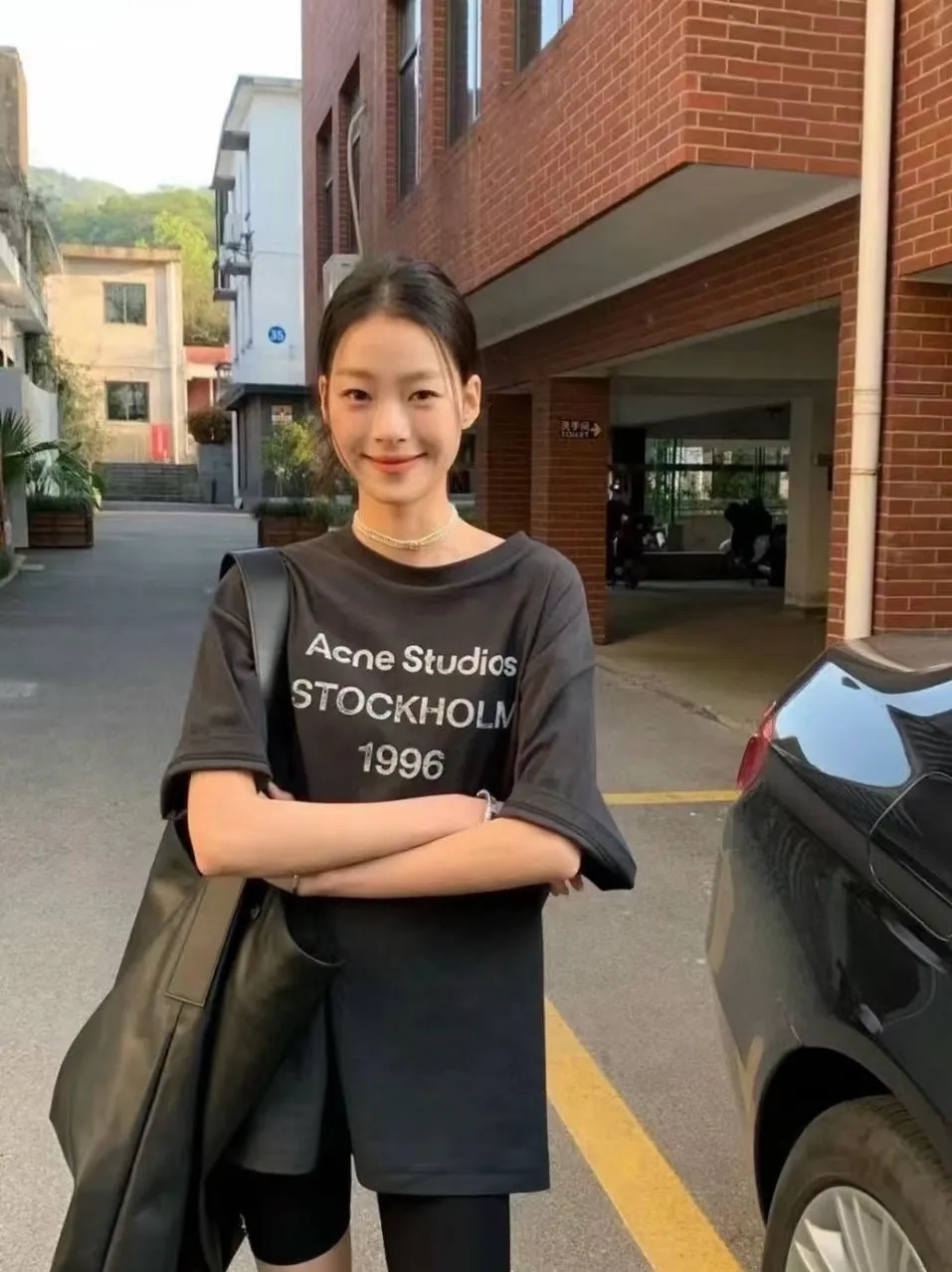 Acne Retro
